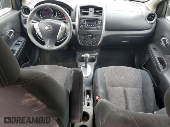 2016 Nissan Versa S Plus z VIN 3N1CN7AP8GL808213, wystawiony jako Copart lot #59059235 z przebiegiem 116 644 mil mil oraz Szkoda całkowita • Salvage title. Historia ofert i sprzedaży dostępna na DreamBid. Obrazek 8.