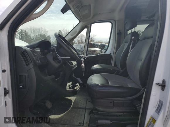 2017 Ram ProMaster Cargo with VIN 3C6TRVAG5HE543608, listed as a Copart auction lot 44298315 with 103,651 mi miles and Salvage Title. Bid and sale history available at DreamBid. Image 7.