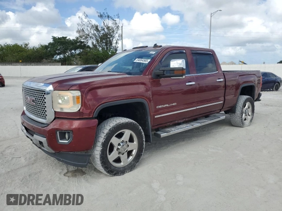 2015 GMC Sierra 2500HD Denali z VIN 1GT120E88FF102231, wystawiony jako Copart lot #54654565 z przebiegiem 305 654 mil mil oraz Czysty tytuł • Clean title. Historia ofert i sprzedaży dostępna na DreamBid. Obrazek 1.