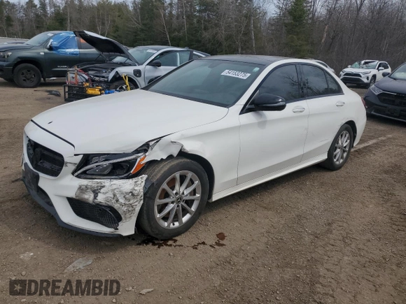2018 Mercedes-Benz C 300 z VIN 55SWF4KB1JU239945, wystawiony jako Copart lot #54153275 z przebiegiem 100 540 mil mil oraz Szkoda całkowita • Salvage title. Historia ofert i sprzedaży dostępna na DreamBid. Obrazek 1.