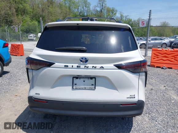 2023 Toyota Sienna XLE z VIN 5TDYSKFC3PS075938, wystawiony jako IAAI lot #42134780 z przebiegiem 34 213 mil mil oraz . Historia ofert i sprzedaży dostępna na DreamBid. Obrazek 16.