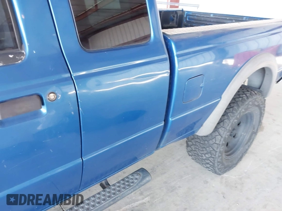 2001 Ford Ranger XL Fleet with VIN 1FTZR15E81PB39504, listed as a IAAI auction lot 42630844 with 250,314 mi miles and . Bid and sale history available at DreamBid. Image 12.