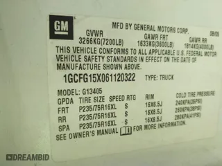 2006 Chevrolet Express Cargo Van with VIN 1GCFG15X061120322, listed as a IAAI auction lot 41611050 with 277,311 mi miles. Bid and sale history available at carsss.com. Image 9.