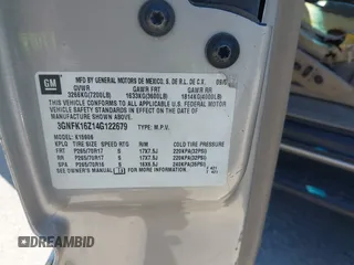 2004 Chevrolet Suburban Z71 z VIN 3GNFK16Z14G122679, wystawiony jako IAAI lot #41979958 z przebiegiem 238 912 mil mil oraz . Historia ofert i sprzedaży dostępna na DreamBid. Obrazek 9.