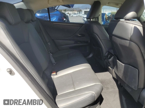 2024 Lexus ES 300h with VIN 58ADA1C13RU037546, listed as a Copart auction lot 57158805 with 49,138 mi miles and Salvage title. Bid and sale history available at DreamBid. Image 10.