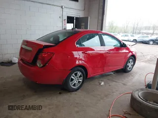 2015 Chevrolet Sonic LT with VIN 1G1JC5SH2F4117505, listed as a IAAI auction lot 42142076 with 138,769 mi miles and . Bid and sale history available at DreamBid. Image 4.