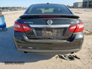 2017 Nissan Altima SV z VIN 1N4AL3AP7HC203508, wystawiony jako Copart lot #61232345 z przebiegiem 218 716 mil mil oraz Szkoda całkowita • Salvage title. Historia ofert i sprzedaży dostępna na DreamBid. Obrazek 6.