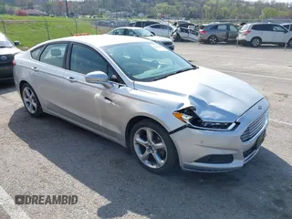 2016 Ford Fusion SE with VIN 3FA6P0HDXGR219190, listed as a IAAI auction lot 41936584 with 146,716 mi miles. Bid and sale history available at carsss.com. Image 1.