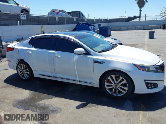 2015 Kia Optima SX Turbo with VIN 5XXGR4A63FG470724, listed as a IAAI auction lot 42006500 with 188,422 mi miles. Bid and sale history available at carsss.com. Image 13.