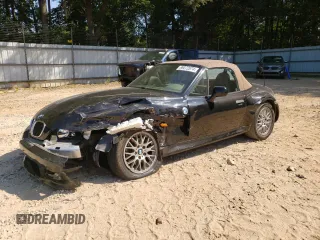 1999 BMW Z3 2.5 z VIN 4USCH9339XLF82217, wystawiony jako Copart lot #69072674 z przebiegiem 80 356 mil mil oraz Szkody całkowita. Historia ofert i sprzedaży dostępna na DreamBid. Obrazek 1.