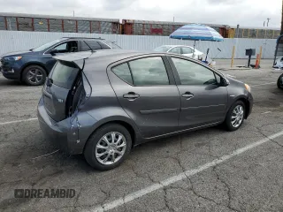 2013 Toyota Prius One with VIN JTDKDTB31D1547008, listed as a Copart auction lot 55497505 with 119,285 mi miles and Clean Title. Bid and sale history available at DreamBid. Image 3.