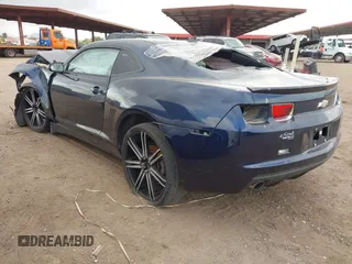 2012 Chevrolet Camaro 2LS с VIN 2G1FA1E30C9197027, выставлен на аукционе IAAI как лот 41954626 с пробегом 159 699 миль миль и . История ставок и продаж доступна на DreamBid. Изображение 3.