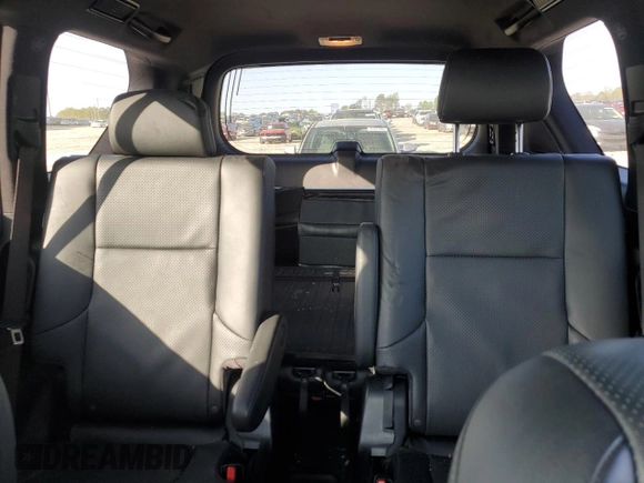 2023 Lexus GX 460 Luxury z VIN JTJGM7BX1P5364962, wystawiony jako Copart lot #51045965 z przebiegiem 40 252 mil mil oraz Szkoda całkowita • Salvage title. Historia ofert i sprzedaży dostępna na DreamBid. Obrazek 10.