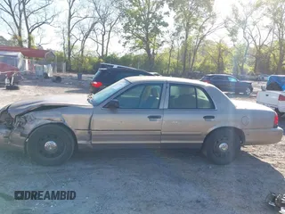 2006 Ford Police Interceptor с VIN 2FAFP71W36X107870, выставлен на аукционе IAAI как лот 42061587 с пробегом Не указан миль и . История ставок и продаж доступна на DreamBid. Изображение 14.