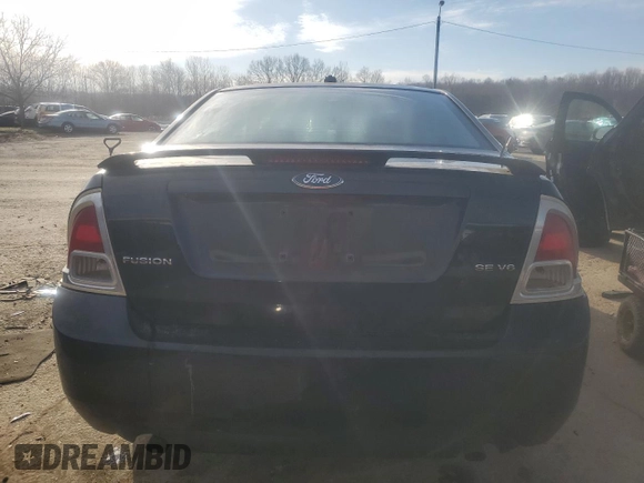 2008 Ford Fusion SE with VIN 3FAHP07188R213938, listed as a Copart auction lot 46886495 with 131,469 mi miles and Salvage Title. Bid and sale history available at DreamBid. Image 6.
