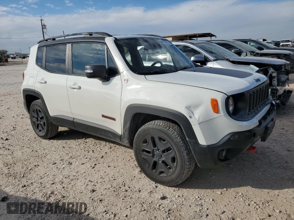 2018 Jeep Renegade Trailhawk with VIN ZACCJBCB1JPH13181, listed as a Copart auction lot 89193315 with 46,599 mi miles and Salvage Title. Bid and sale history available at carsss.com. Image 4.
