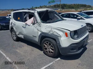 2018 Jeep Renegade Latitude with VIN ZACCJABB6JPG84062, listed as a IAAI auction lot 42323922 with Not provided miles and . Bid and sale history available at DreamBid. Image 1.