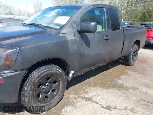 2005 Nissan Titan XE with VIN 1N6BA06A35N569289, listed as a IAAI auction lot 41985387 with 227,117 mi miles. Bid and sale history available at carsss.com. Image 6.