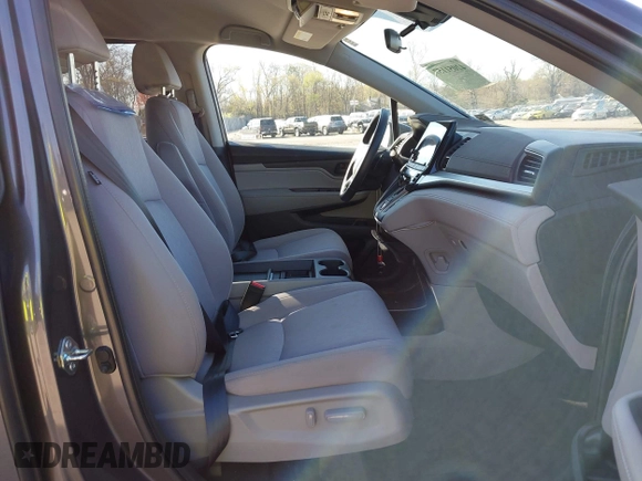 2020 Honda Odyssey EX with VIN 5FNRL6H54LB052660, listed as a IAAI auction lot 42051157 with 51,159 mi miles and . Bid and sale history available at DreamBid. Image 5.