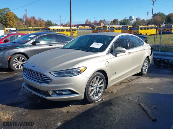 2017 Ford Fusion Energi Titanium with VIN 3FA6P0SU9HR191425, listed as a IAAI auction lot 40798419 with 118,659 mi miles. Bid and sale history available at carsss.com. Image 17.