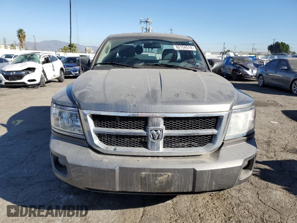 2010 Dodge Dakota с VIN 1D7CE2BK4AS115267, выставлен на аукционе Copart как лот 82154514 с пробегом 25 409 миль миль и Списание • Salvage title. История ставок и продаж доступна на DreamBid. Изображение 5.