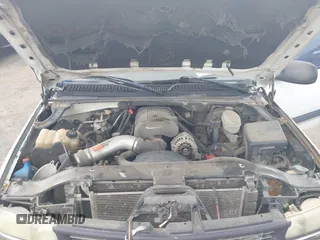 2003 Chevrolet Tahoe LS with VIN 1GNEC13V23R317327, listed as a IAAI auction lot 42183565 with 267,057 mi miles and . Bid and sale history available at DreamBid. Image 10.