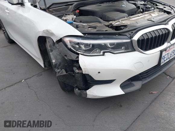 2019 BMW 3 Series 330i с VIN WBA5R1C56KFH28592, выставлен на аукционе IAAI как лот 42344438 с пробегом Не указан миль и . История ставок и продаж доступна на DreamBid. Изображение 18.