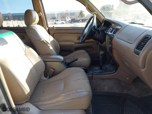 1997 Toyota 4Runner Limited with VIN JT3GN87RXV0054128, listed as a IAAI auction lot 41829774 with 246,061 mi miles. Bid and sale history available at carsss.com. Image 5.