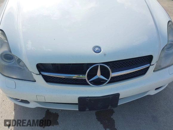 2006 Mercedes-Benz CLS 500 with VIN WDDDJ75XX6A017958, listed as a IAAI auction lot 42255953 with 169,538 mi miles and . Bid and sale history available at DreamBid. Image 14.