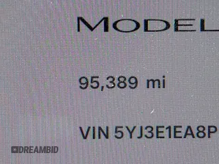 2023 Tesla Model 3 z VIN 5YJ3E1EA8PF384806, wystawiony jako IAAI lot #42526063 z przebiegiem 95 389 mil mil oraz . Historia ofert i sprzedaży dostępna na DreamBid. Obrazek 15.