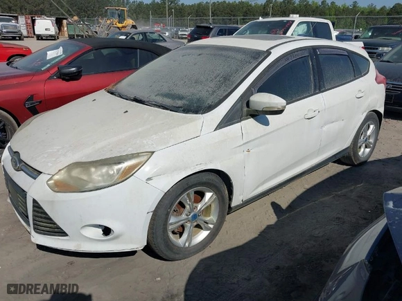 2013 Ford Focus SE with VIN 1FADP3K2XDL175069, listed as a IAAI auction lot 42030874 with 192,539 mi miles. Bid and sale history available at carsss.com. Image 2.