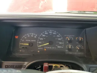 1997 Chevrolet Silverado 1500 with VIN 1GCEK19R1VE137711, listed as a Copart auction lot 50542465 with 297,338 mi miles and Salvage Title. Bid and sale history available at DreamBid. Image 9.