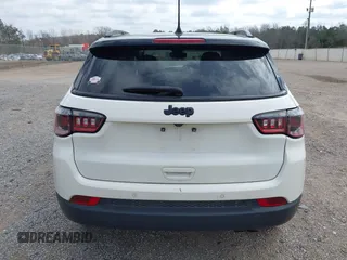 2021 Jeep Compass Latitude z VIN 3C4NJCBB6MT587350, wystawiony jako IAAI lot #41769694 z przebiegiem 73 739 mil mil oraz . Historia ofert i sprzedaży dostępna na DreamBid. Obrazek 17.