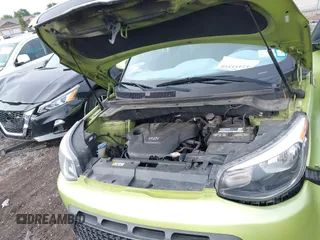 2016 Kia Soul z VIN KNDJN2A22G7861280, wystawiony jako IAAI lot #42451510 z przebiegiem 154 433 mil mil oraz . Historia ofert i sprzedaży dostępna na DreamBid. Obrazek 10.