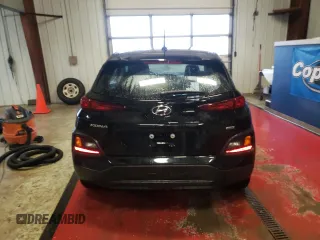 2018 Hyundai Kona SE with VIN KM8K1CAA8JU135702, listed as a Copart auction lot 44975673 with 18,996 mi miles. Bid and sale history available at carsss.com. Image 6.