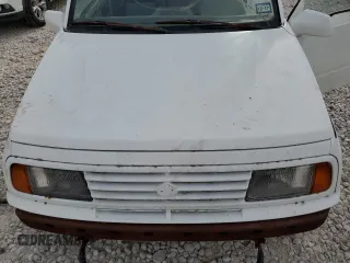 1994 Suzuki Sidekick z VIN 2S3TA01C8R6408593, wystawiony jako Copart lot #65011514 z przebiegiem 248 814 mil mil oraz Tytuł czysty. Historia ofert i sprzedaży dostępna na DreamBid. Obrazek 11.
