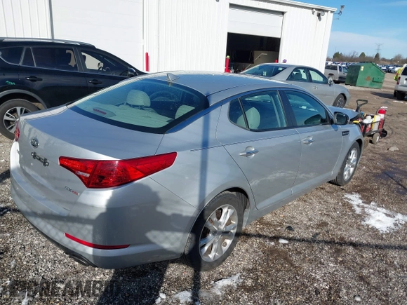 2012 Kia Optima EX with VIN 5XXGN4A74CG006020, listed as a IAAI auction lot 41792019 with 77,582 mi miles. Bid and sale history available at carsss.com. Image 4.