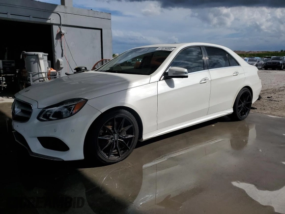 2014 Mercedes-Benz E-Class E 250 BlueTEC Luxury with VIN WDDHF0EB1EA910386, listed as a Copart auction lot 47029085 with 113,522 mi miles and Salvage Title. Bid and sale history available at carsss.com. Image 1.