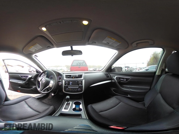 2016 Nissan Altima SR with VIN 1N4AL3AP2GC205455, listed as a IAAI auction lot 42012932 with 98,490 mi miles and . Bid and sale history available at carsss.com. Image 18.