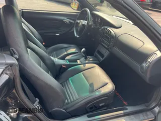 1999 Porsche 911 z VIN WP0CA2990XS651134, wystawiony jako Copart lot #59694365 z przebiegiem 80 805 mil mil oraz Czysty tytuł • Clean title. Historia ofert i sprzedaży dostępna na DreamBid. Obrazek 5.