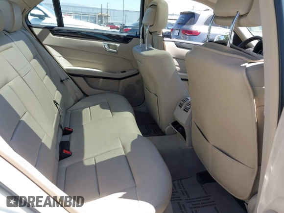 2015 Mercedes-Benz E 350 Sport with VIN WDDHF5KB3FB148188, listed as a IAAI auction lot 42629262 with 180,772 mi miles and . Bid and sale history available at DreamBid. Image 8.