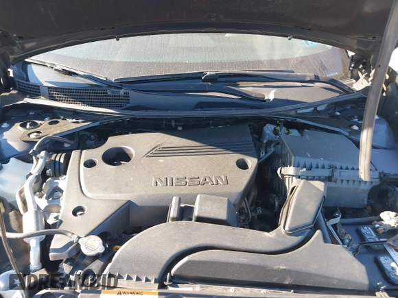 2018 Nissan Altima SR with VIN 1N4AL3AP8JC191729, listed as a IAAI auction lot 40555510 with 106,608 mi miles and . Bid and sale history available at carsss.com. Image 10.