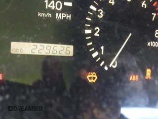1999 Lexus RX 300 z VIN JT6GF10U6X0021880, wystawiony jako IAAI lot #39857042 z przebiegiem 229 626 mil mil oraz . Historia ofert i sprzedaży dostępna na DreamBid. Obrazek 7.