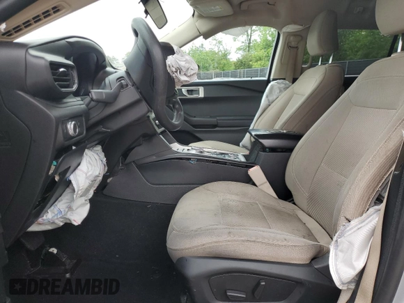 2021 Ford Explorer with VIN 1FMSK8BH2MGB34652, listed as a Copart auction lot 56477995 with 89,981 mi miles and Salvage title. Bid and sale history available at DreamBid. Image 7.