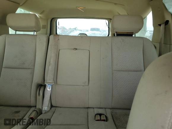 2010 Chevrolet Suburban LS with VIN 1GNUCHE05AR180144, listed as a Copart auction lot 85571794 with 295,825 mi miles and Salvage Title. Bid and sale history available at carsss.com. Image 10.
