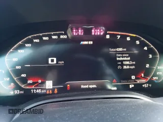 2022 BMW M8 Competition z VIN WBSDZ0C04NCJ11152, wystawiony jako Copart lot #82225924 z przebiegiem 4 285 mil mil oraz Szkoda całkowita • Salvage title. Historia ofert i sprzedaży dostępna na DreamBid. Obrazek 9.