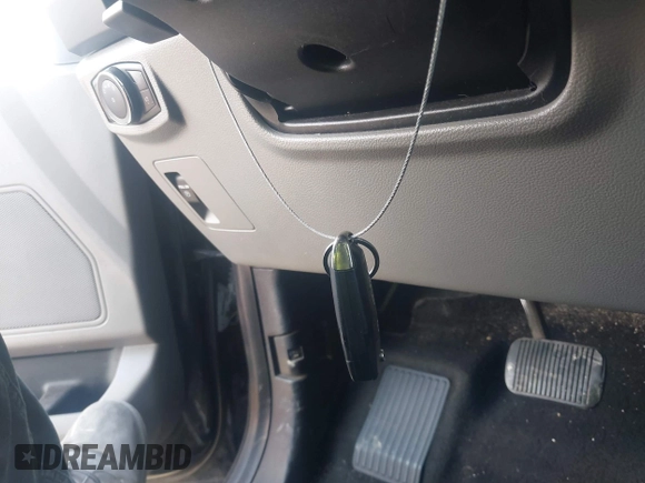 2019 Ford F-150 XL with VIN 1FTEW1C51KFB59272, listed as a IAAI auction lot 41620215 with 132,134 mi miles and . Bid and sale history available at DreamBid. Image 11.