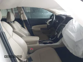 2019 Acura TLX with VIN 19UUB1F31KA001174, listed as a IAAI auction lot 41613633 with 1 mi miles. Bid and sale history available at carsss.com. Image 5.