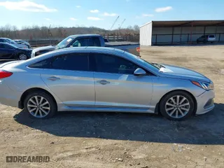 2016 Hyundai Sonata 2.4L Sport with VIN 5NPE34AF8GH265222, listed as a IAAI auction lot 41698098 with 114,805 mi miles. Bid and sale history available at carsss.com. Image 13.