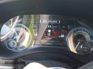 2019 Ram 1500 Limited z VIN 1C6SRFHTXKN774690, wystawiony jako IAAI lot #41860299 z przebiegiem 134 857 mil mil oraz . Historia ofert i sprzedaży dostępna na DreamBid. Obrazek 7.